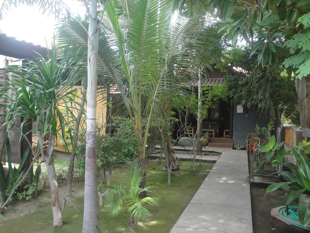 Alexyane Paradise Bungalow Гили Траванган Экстерьер фото