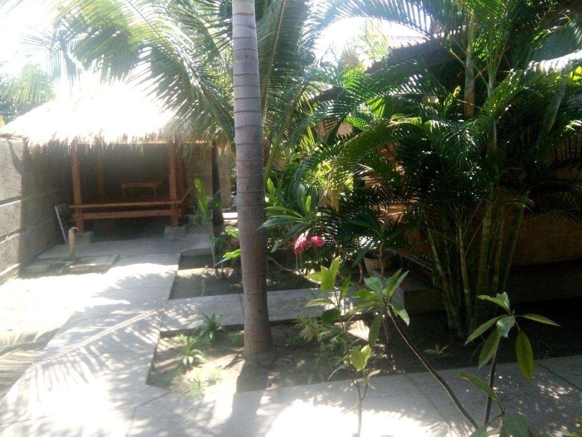 Alexyane Paradise Bungalow Гили Траванган Экстерьер фото